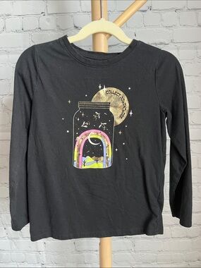 ⭐️⭐️ PICK 5 / $20 Black Kids Long-Sleeve Graphic Tee with Rainbow Jar Motif 6/6X